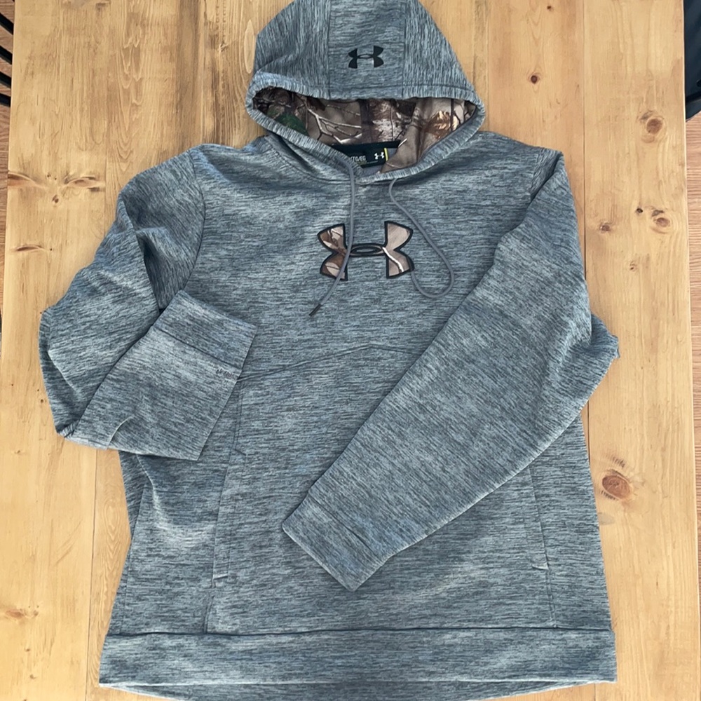Camo hoodie